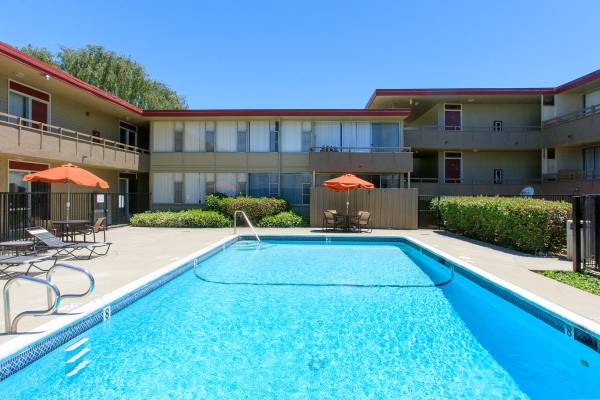 Apartments on Montoya Avenue · San Pablo photo 5