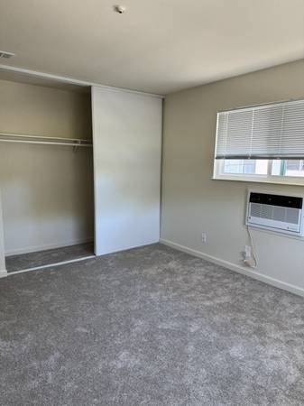 2BR/1BA Apartment on Santa Alicia Drive · Rohnert Park photo 2