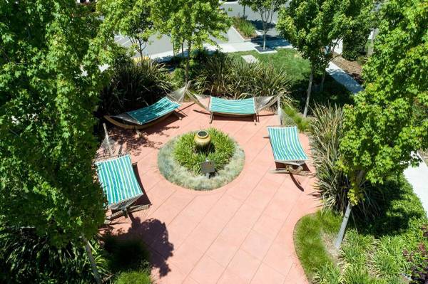Apartments on Dowdell Avenue · Rohnert Park photo 5