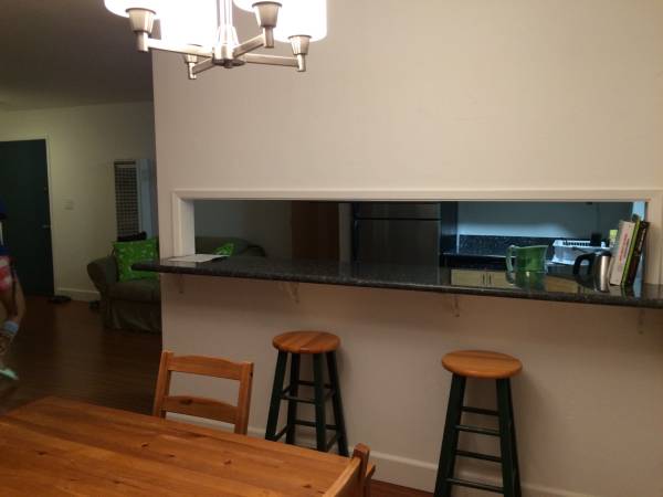 3BR/3BA Condo · Berkeley photo 4
