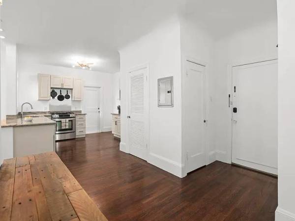 1BR/1BA Apartment on Francisco Street · San Francisco photo 2