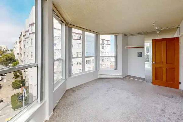 1BR/1BA Apartment · San Francisco photo 4
