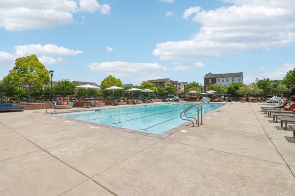 Apartments on Lexington Ln · Pleasanton photo 5