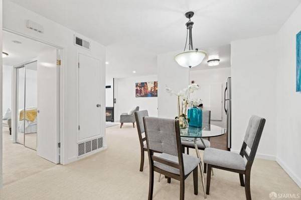 1BR/1BA Condo · San Mateo photo 3