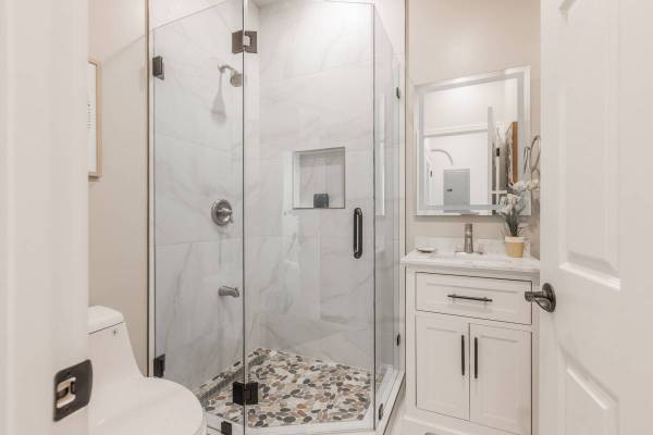 2BR/2BA Single Family House on Evans Ave Near Blacow · Fremont photo 5