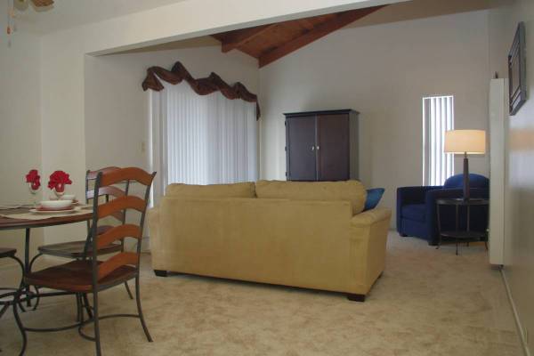 Apartments on Pine Street Near Clayton Road · Concord photo 5