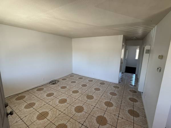 Bush Ave, 2114 photo 2