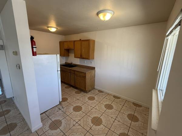 Bush Ave, 2114 photo 4