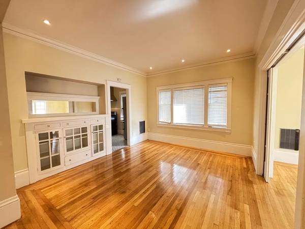 333 Park View Terrace, Oakland, CA 94610 photo 2