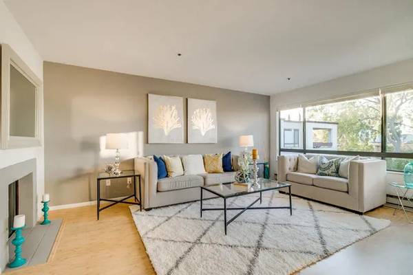 Condos on Sheridan Avenue · Palo Alto photo 2