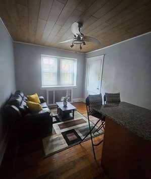 Centrally Located Santa Clara Townhouse photo 2