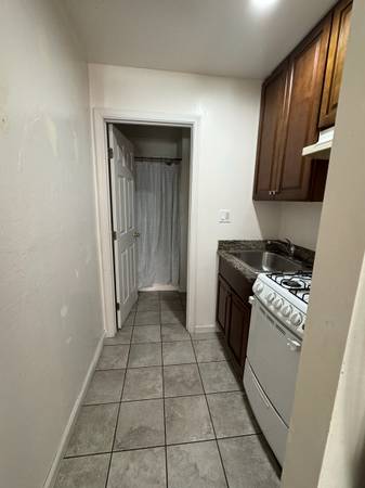 0BR/1BA Apartment · Menlo Park photo 3