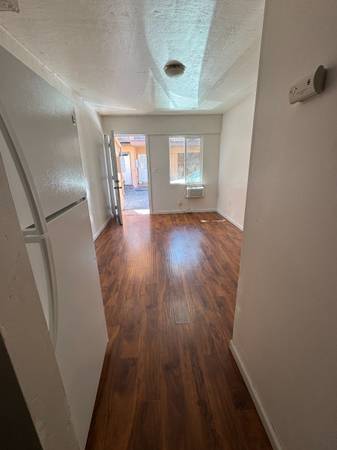 0BR/1BA Apartment · Menlo Park photo 2