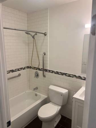 2BR/1BA Other · San Francisco photo 3