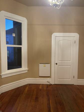 1BR/1BA Apartment · Oakland photo 5