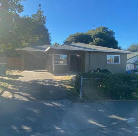 3BR/1BA Single Family House on Portola Ave · Vallejo photo 2
