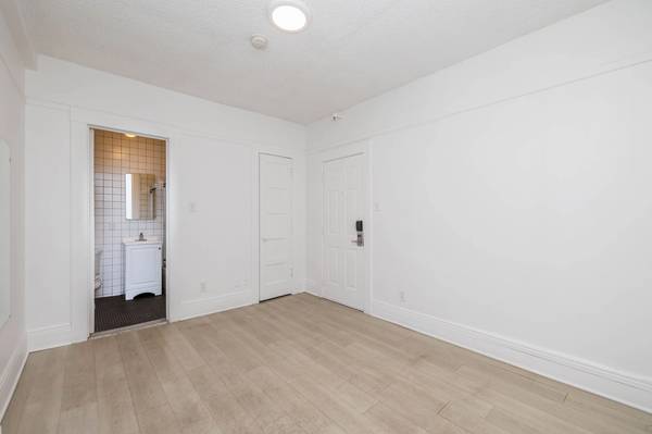Apartments on O'Farrell · San Francisco photo 2