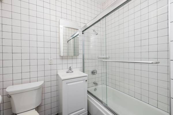 Apartments on O'Farrell · San Francisco photo 3