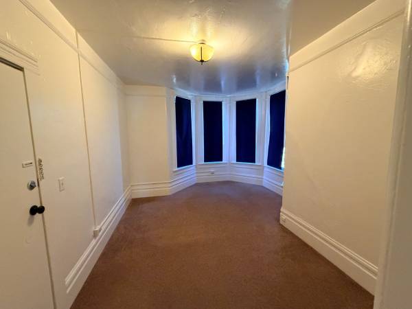 1628 Fairview St Berkeley, CA 94703 photo 3