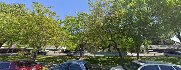 2BR/2BA Apartment on Gading Rd · Hayward photo 3