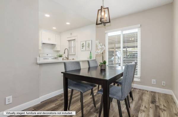 2BR/2BA Condo · Concord photo 4
