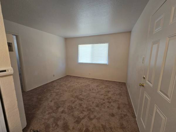 1BR/1BA Apartment on Broadway Ave · San Pablo photo 3