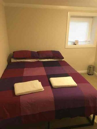 1BR/1BA Apartment · Oakland photo 4