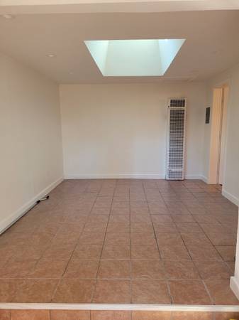 1BR/1BA Single Family House · Santa Cruz photo 5