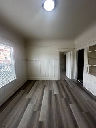 3BR/1BA Duplex · Oakland photo 2