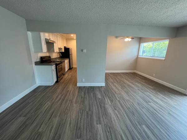 Apartments on 2nd St · Hayward photo 3