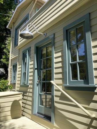 0BR/1BA Apartment · Mill Valley photo 2