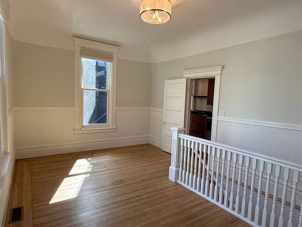2BR/2BA Apartment · San Francisco photo 2
