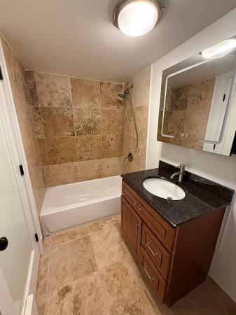 2BR/2BA Apartment · San Francisco photo 5