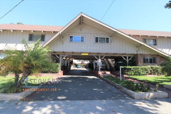 2BR/2BA Apartment on Bancroft Ave · Oakland