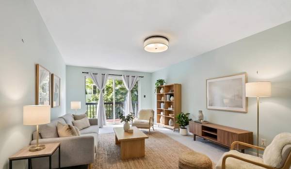 1BR/1BA Condo · Oakland photo 3