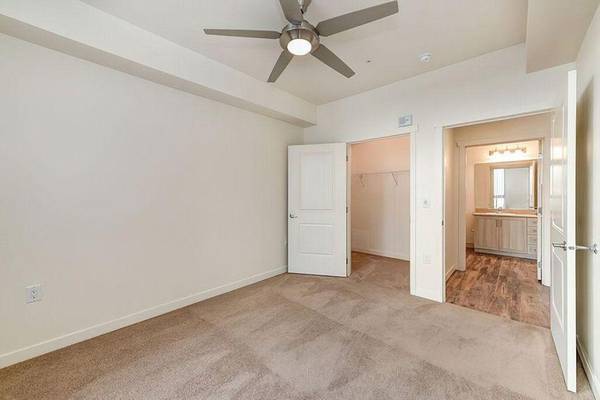 Apartments on East Court · San Jose photo 3