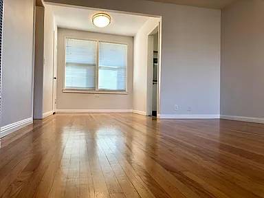 Apartments on Miramonte Ave · Palo Alto photo 2