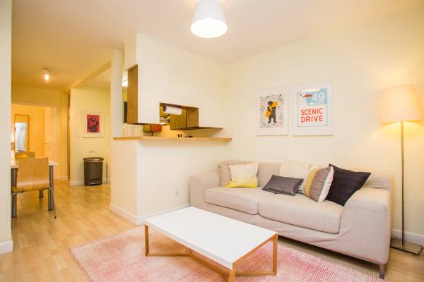 2BR/1BA Flat · San Francisco photo 2