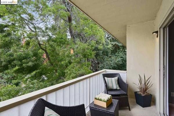 590 El Dorado Avenue, Oakland, CA 94611 photo 4