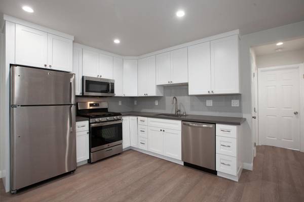 Apartments on Francisco St · Berkeley photo 5