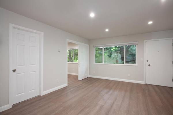 Apartments on Francisco St · Berkeley photo 4