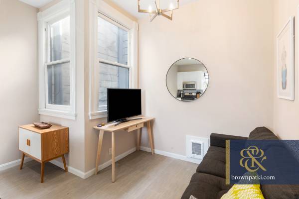 3BR/1BA Apartment on Ringold Street · San Francisco photo 3