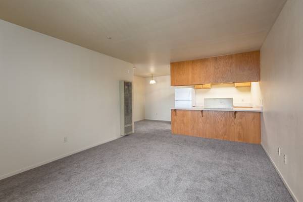 1BR/1BA Apartment · Rohnert Park photo 2