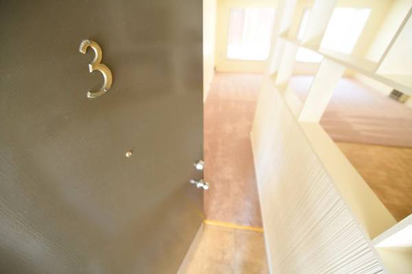 1BR/1BA Apartment on Palm Ave. · Oakland photo 4