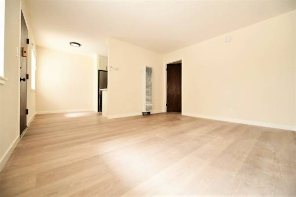 5390 Broadway, Oakland (Apartment) photo 4