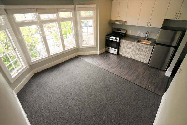 2BR/1BA Apartment on Durant Ave · Berkeley