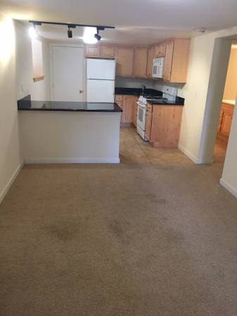 1BR/1BA In-Law · Novato photo 5