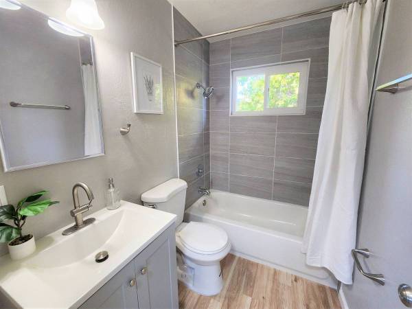 3BR/2BA Apartment · Hayward photo 5