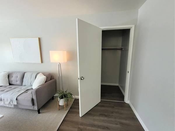 2BR/1BA Apartment · El Cerrito photo 2