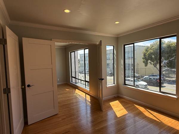 2BR/1BA Apartment · San Francisco photo 4